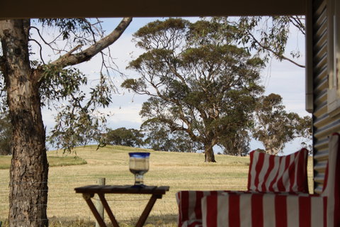 Rabbiters Hut - Accommodation Whitsundays 2