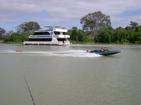 Rabbiters Hut - Accommodation Whitsundays 6