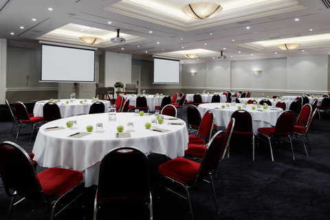 Rydges Newcastle - Accommodation Whitsundays 2
