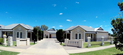 Shamore Apartments - Eleventh Street Mildura - Accommodation Whitsundays 0