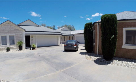 Shamore Apartments - Eleventh Street Mildura - Accommodation Whitsundays 6