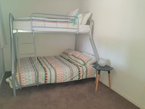 Sunset Sippers - Accommodation Whitsundays 6