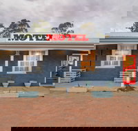 The Platypus Accommodation and Cafe - Accommodation Whitsundays