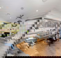 The Grey House - Accommodation Whitsundays