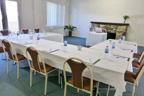 Tumut Motor Inn - Accommodation Whitsundays 3