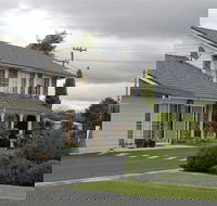 Country Road Caravan Park - Accommodation Whitsundays