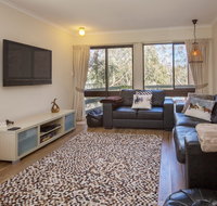 Lakeside Townhouse - Accommodation Whitsundays