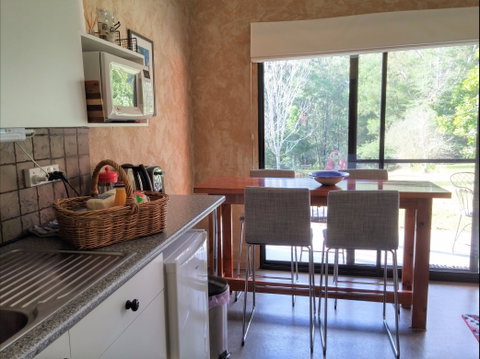 Milton Country Cottages - Accommodation Whitsundays 0