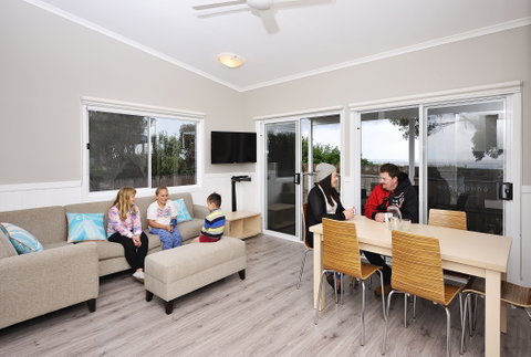 NRMA Portland Bay Holiday Park - Accommodation Whitsundays 2