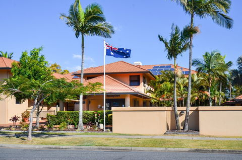 Pegasus Motor Inn And Serviced Apartments - Accommodation Whitsundays 1