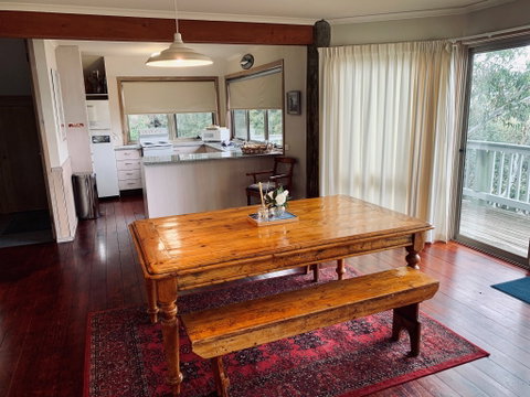 Snowgums On The Lake - Accommodation Whitsundays 1