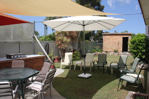 Waterview Motel - Accommodation Whitsundays 1