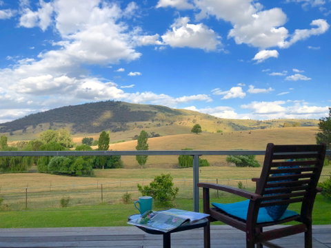 Adelong Valley Farm Stays - Moorallie Cottage - Accommodation Whitsundays 0