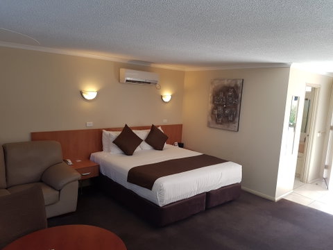 Best Western Chaffey Motor Inn - Accommodation Whitsundays 2