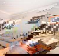 Bimbadeen - Accommodation Whitsundays