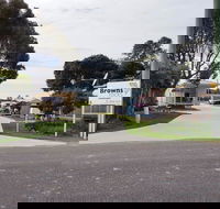 Browns Rocks Caravan Park - Accommodation Whitsundays