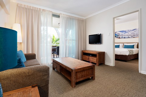 Broadwater Resort Como - Accommodation Whitsundays 1