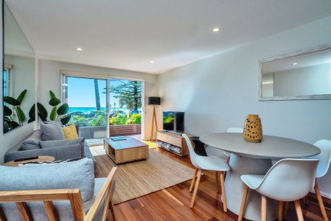 Bujerum Apartments On Burleigh - Accommodation Whitsundays 2