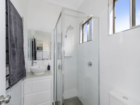 Coolah Shorts - Self Contained Apartments - Accommodation Whitsundays 1
