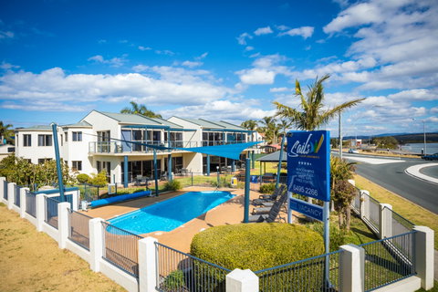 Sails Luxury Apartments - Accommodation Whitsundays 0