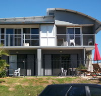 Shoredrive Motel - Accommodation Whitsundays