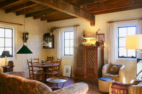 The Lily Stirling Range - Accommodation Whitsundays 2