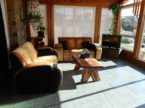 Tidelines Of Bicheno - Accommodation Whitsundays 1