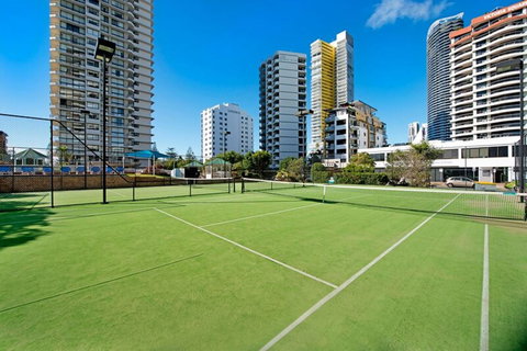 ULTIQA Beach Haven On Broadbeach - Accommodation Whitsundays 1
