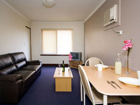 Burswood Lodge - Accommodation Whitsundays 1