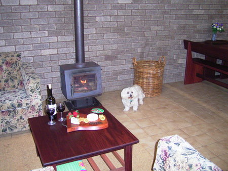 Caves Road Chalets - Accommodation Whitsundays 0