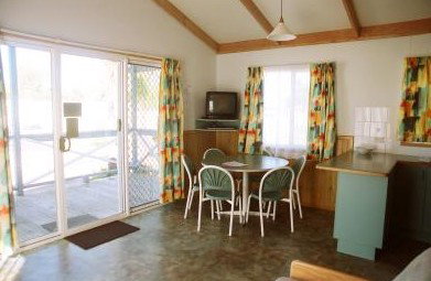 Belmont Bayview Park - Accommodation Whitsundays 1