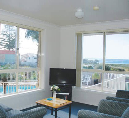 Captains Quarters - Accommodation Whitsundays 2