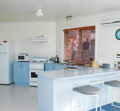 Captains Quarters - Accommodation Whitsundays 5