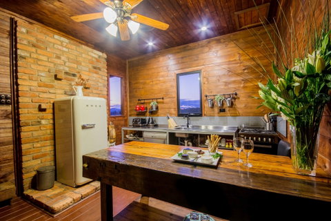 Blaxland's Cottage - Accommodation Whitsundays 2