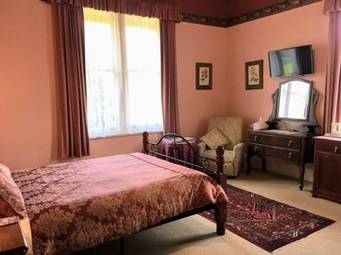 Cambridge House B&B - Accommodation Whitsundays 1