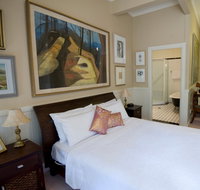 Chalet Guesthouse and Studio - Accommodation Whitsundays