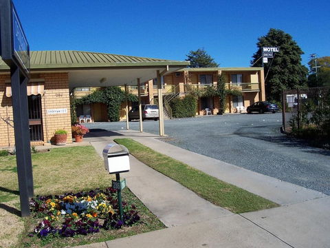 Deniliquin Motel - Accommodation Whitsundays 0