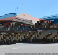 Hotel Boston - Accommodation Whitsundays