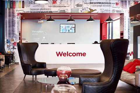 Ibis Melbourne Swanston Street Hotel - Accommodation Whitsundays 0