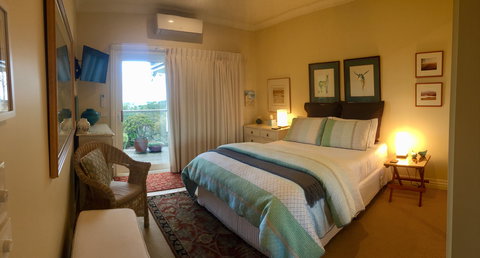 Llarrinda Bed & Breakfast - Accommodation Whitsundays 2