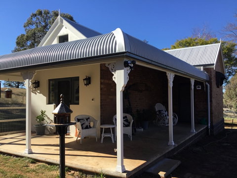Melaleuca Cottage - Accommodation Whitsundays 0