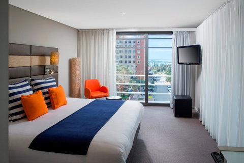 Novotel Newcastle Beach - Accommodation Whitsundays 0