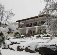 Sages Haus Bed and Breakfast