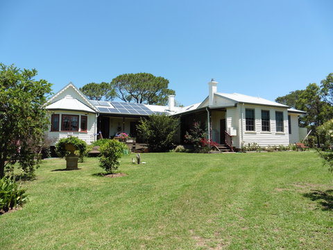 The Old School Bed And Breakfast - Accommodation Whitsundays 0
