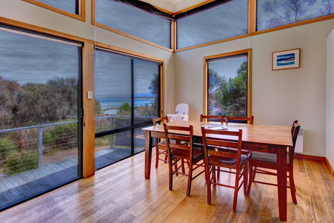 Beachcomber House - Accommodation Whitsundays 2