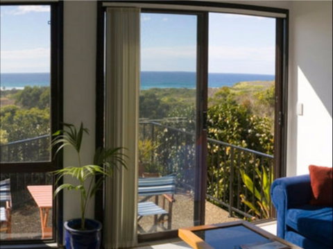 Beachfront Apartments Narooma - Accommodation Whitsundays 2