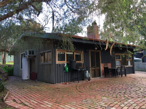 Bells Estate Great Ocean Road Cottages - Accommodation Whitsundays 2