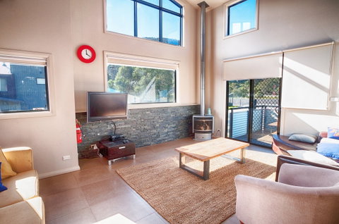 Blues Air 1 - Accommodation Whitsundays 0