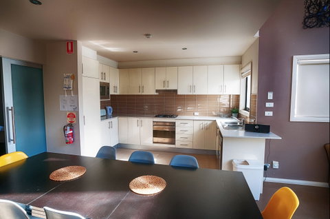 Blues Air 1 - Accommodation Whitsundays 1