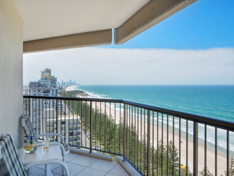 Burleigh Esplanade Apartments - Accommodation Whitsundays 2
